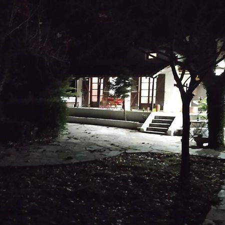 הוילה Loutsa  Αρχοντικο Στουσ Προποδεσ Του Ορουσ Διρφυσ מראה חיצוני תמונה